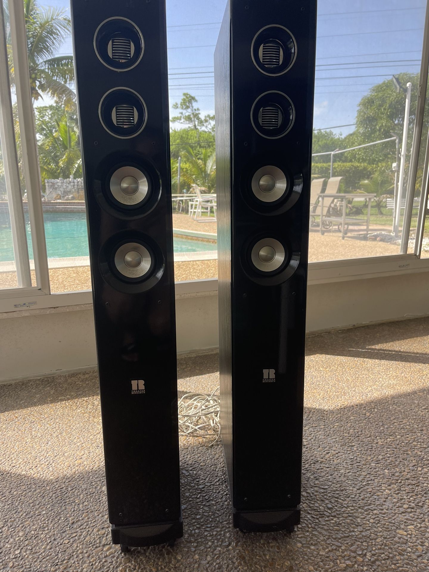 Theatre Research TR 2830 Loud Speaker 400 W