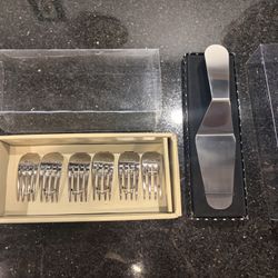 Artisanal Fork Cheese Markers and High Heel Shoe Magnetic Heel Stainless Spatula