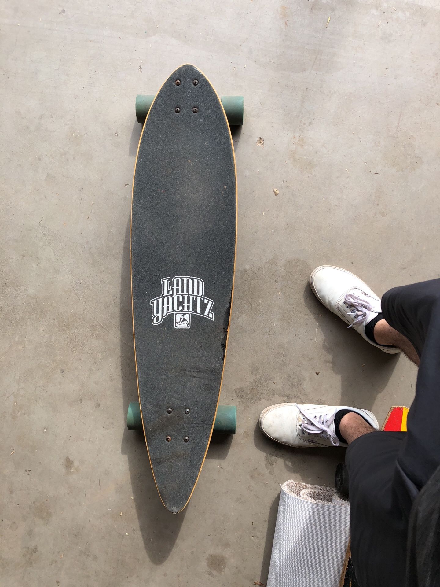 Land Yachtz longboard