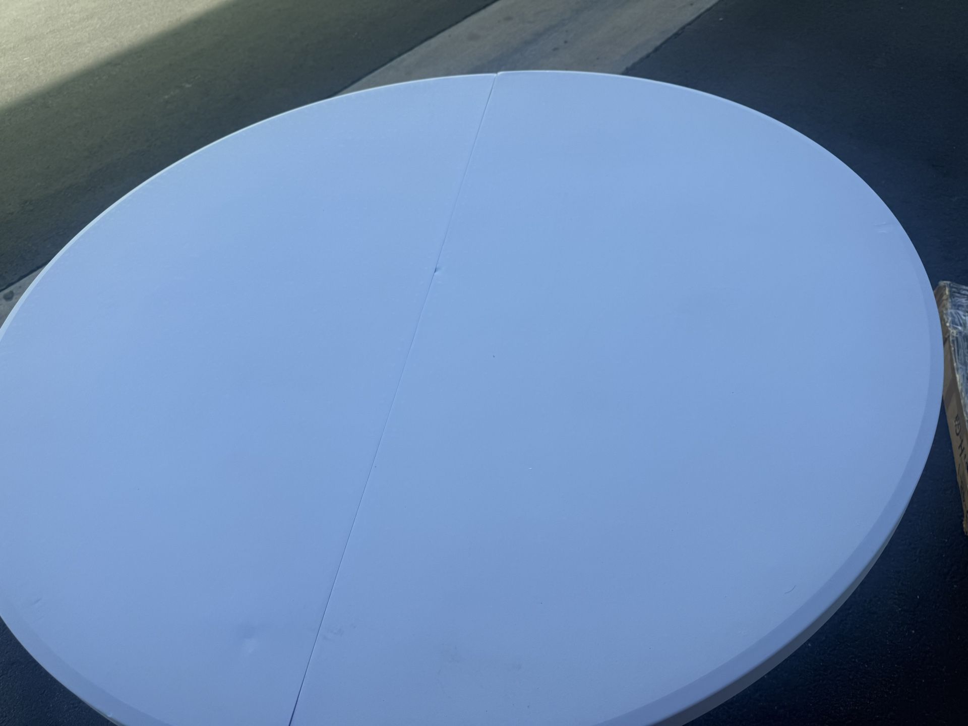 round table