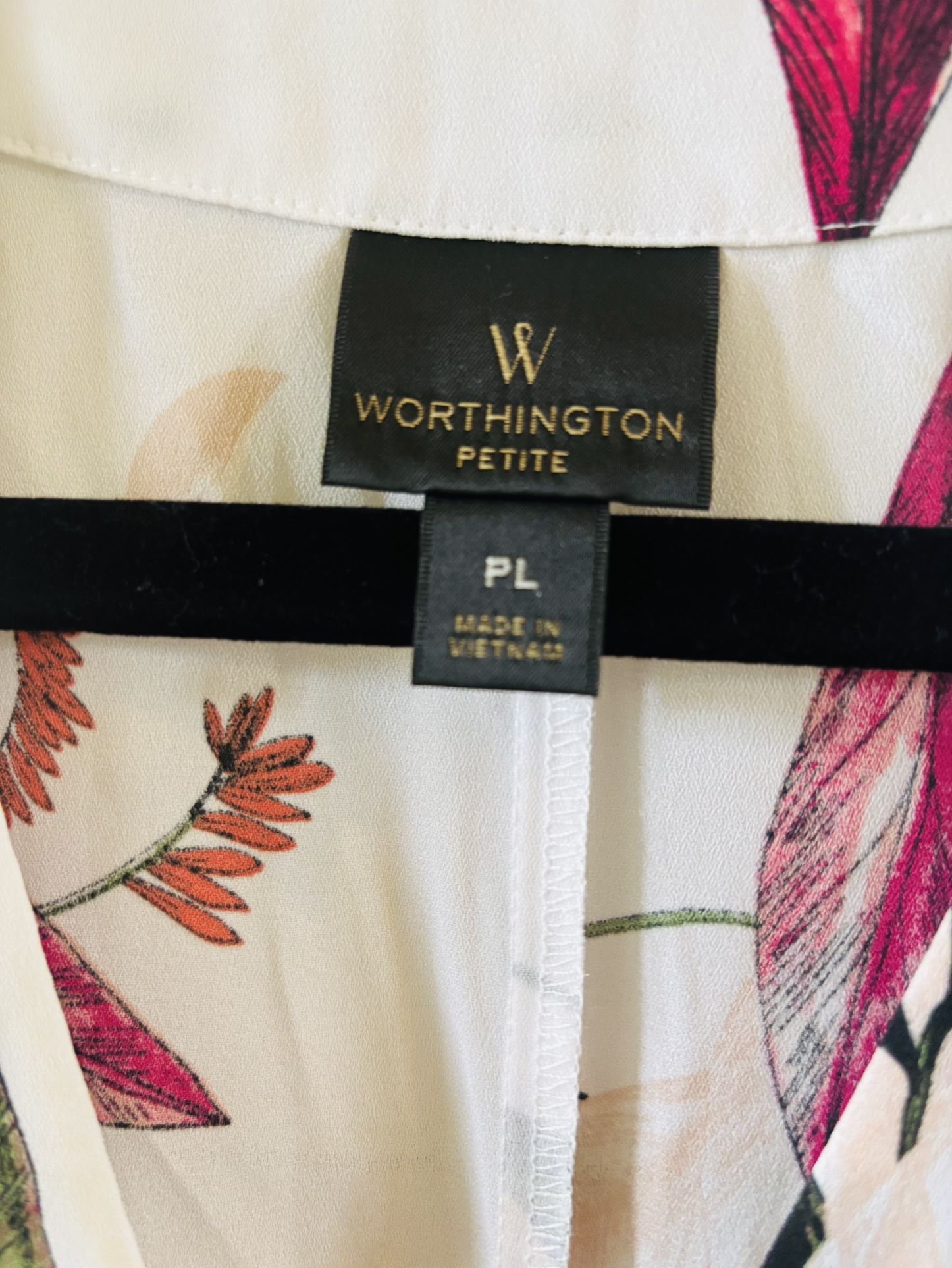 Worthington Ladies Blouse