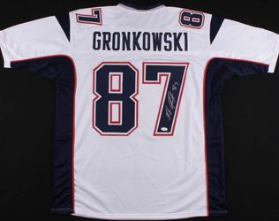 Autographed Rob Gronkowski New England Patriots jersey
