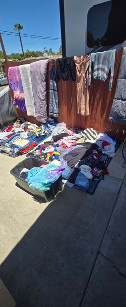 Clothing & Shoes Bundle