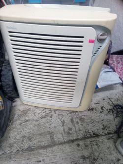 Holmes Air Purifier