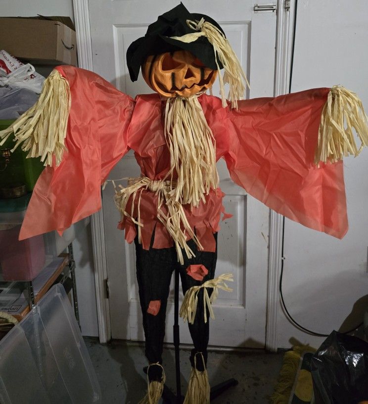 Halloween Scarecrow