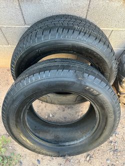 2 Michelin Tires 265/60R18 – $10 Each