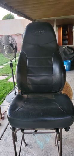 Peterbilt Leather Passenger Seat