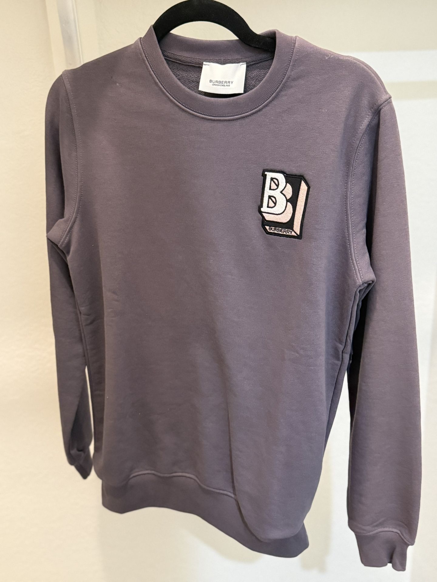 Women’s Burberry Sweatshirt Size Small