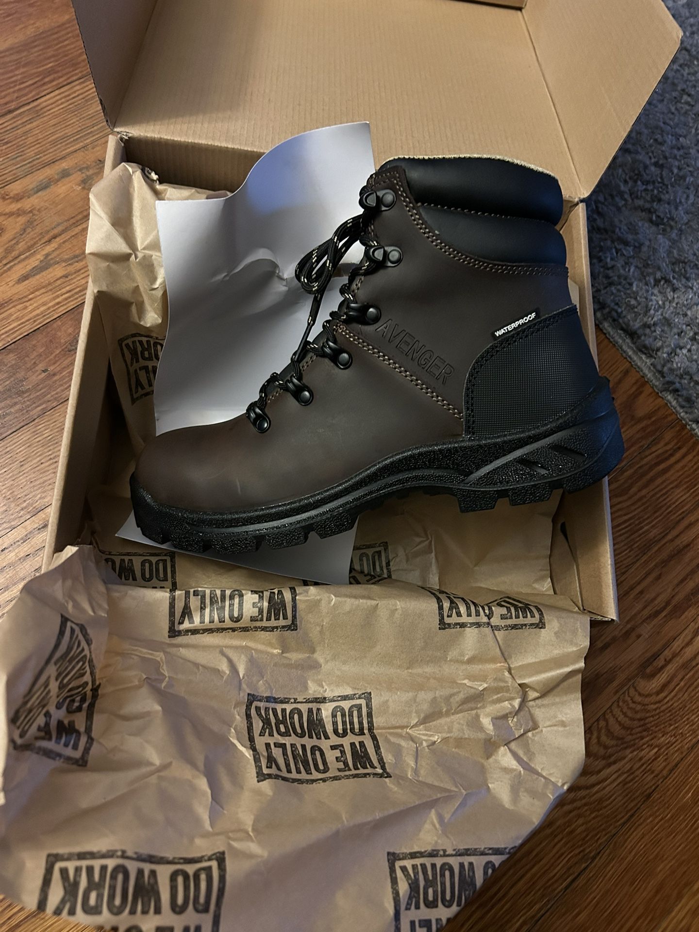 AVENGER Work/Casual Boots Oil And Slip Resistant