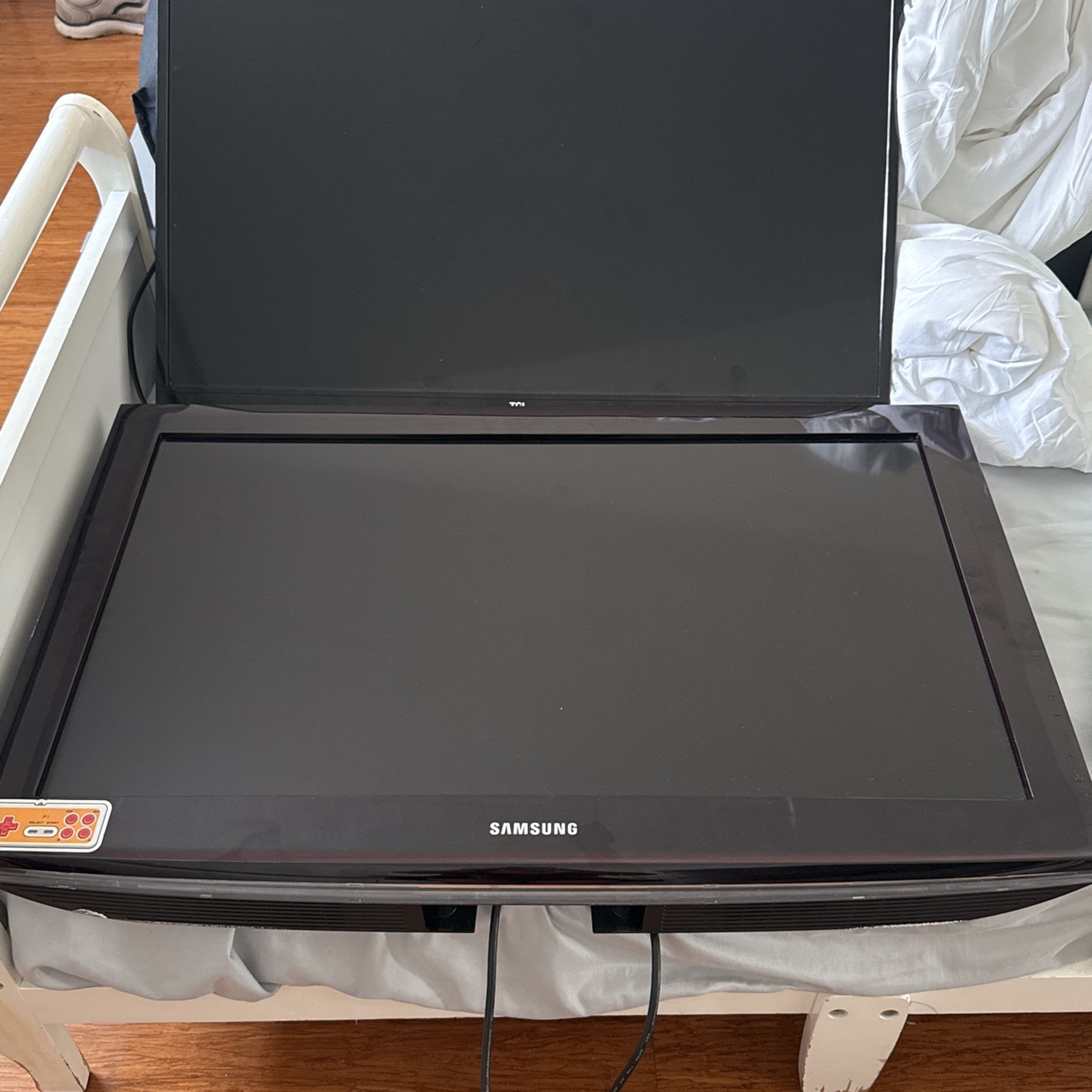 Samsung  Tv And  TLC tv