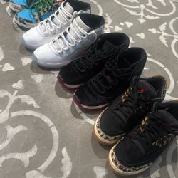 Selling My Shoes Sz 9.5  Make A Offer 