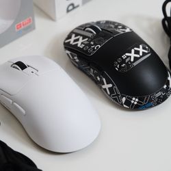 ATTACK SHARK X3 Wireless Gaming Mice Bundle