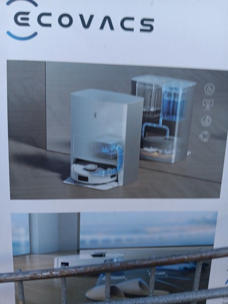 Ecovac DebotT-10 Vacuum