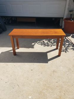 Wood Seat