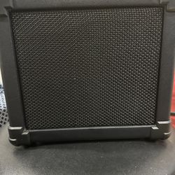 IBZ2B BASS AMPLIFIER