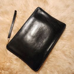 Coach Black Leather Portfolio Vintage Brass Hardware Zipper