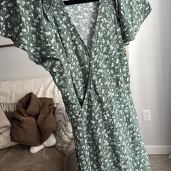 Universal Thread Floral Midi Dress – Size S