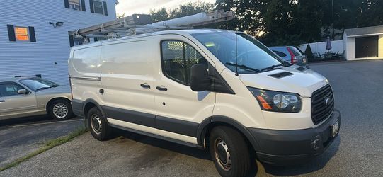 2017 Ford Transit-250