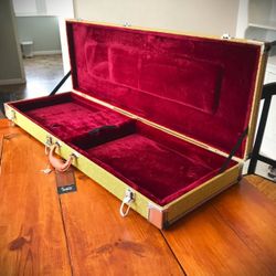 Lockable Electric Guitar Case For Strat/Tele