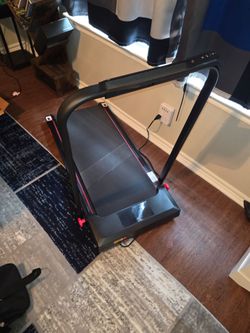 Walking treadmill w/remote