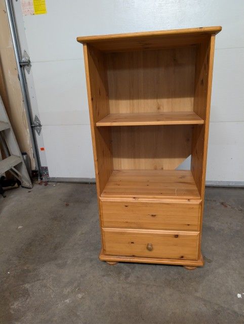 Bookshelf/Cabinet