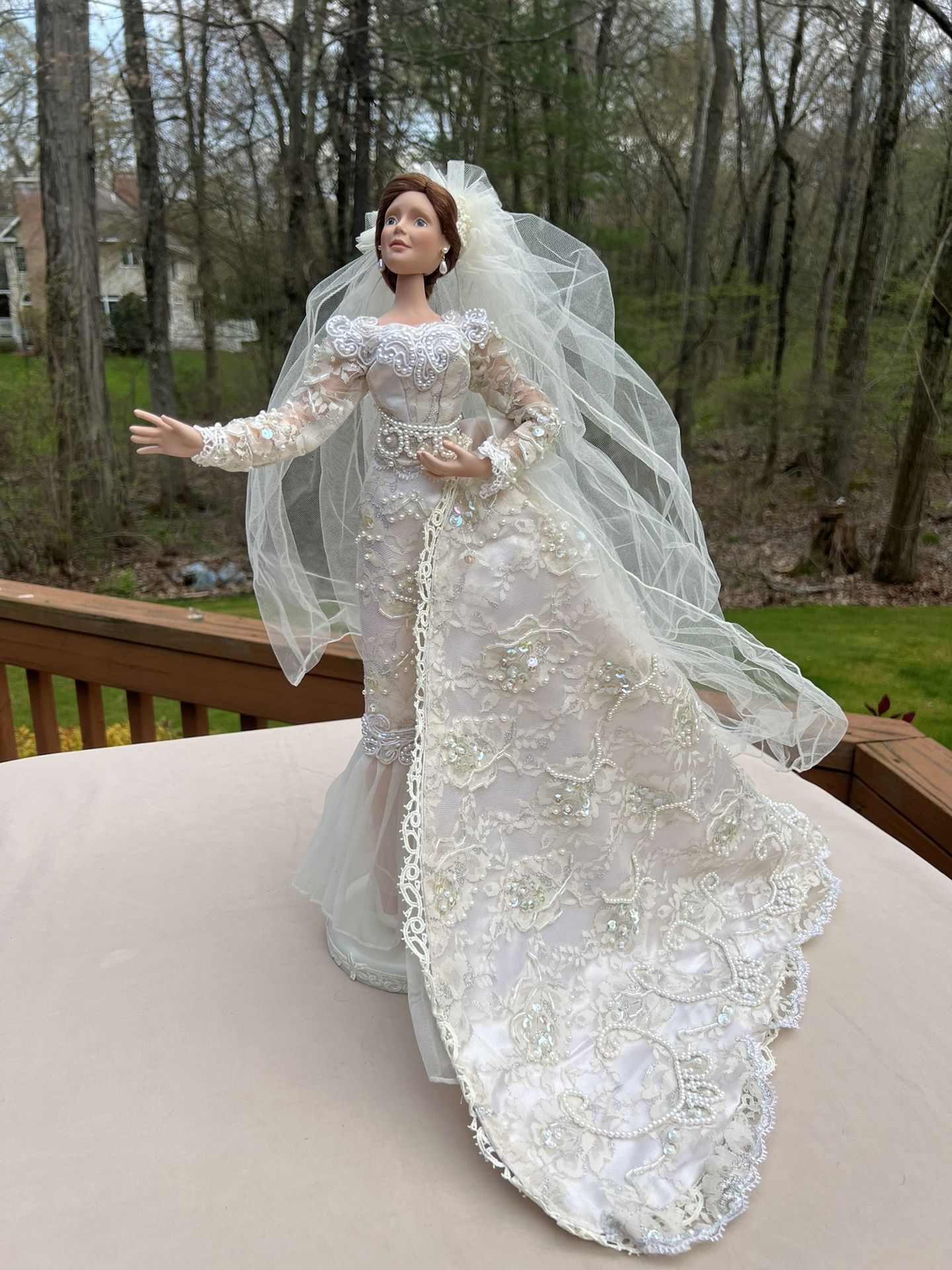 Ashton Drake Caroline “Forever Starts Today” Porcelain Bride Doll Wedding Gown