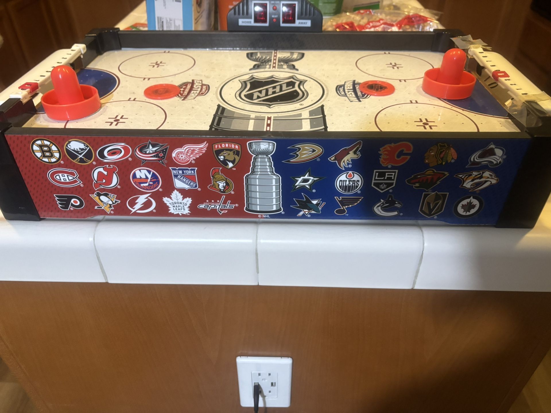 Air Hockey