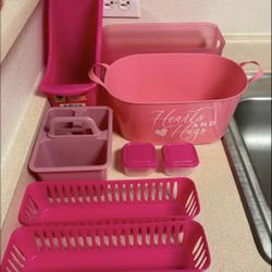 Pink Baskets 