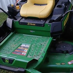 Jonh Deere Zero Turn