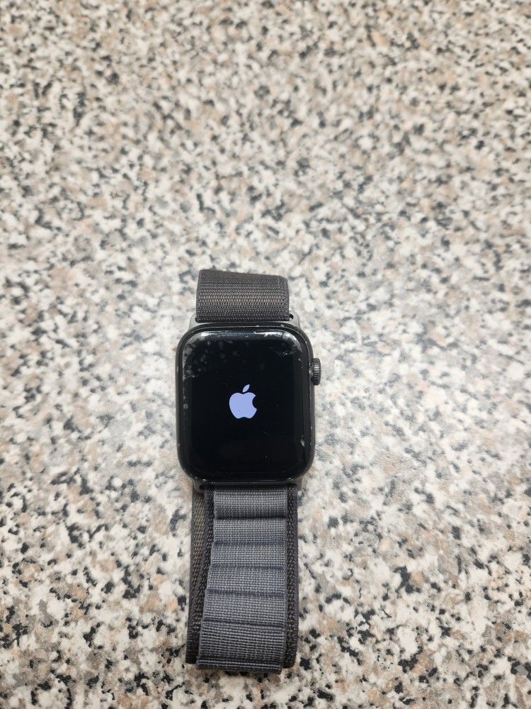 Apple Watch Series 5