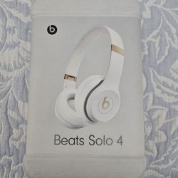 Beats Solo 4