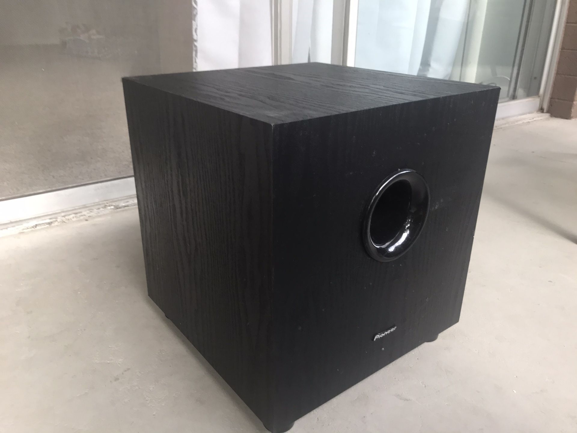 Pioneer Subwoofer (never been used!)