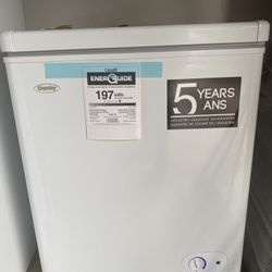 Deep Freezer! Only Used Once Clean Practically Brand New 