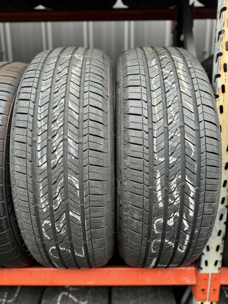 235/55/20 Bridgestone Alenza sport a/s 2023 90% pair only
