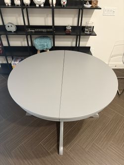 Expandable Dining Room Table