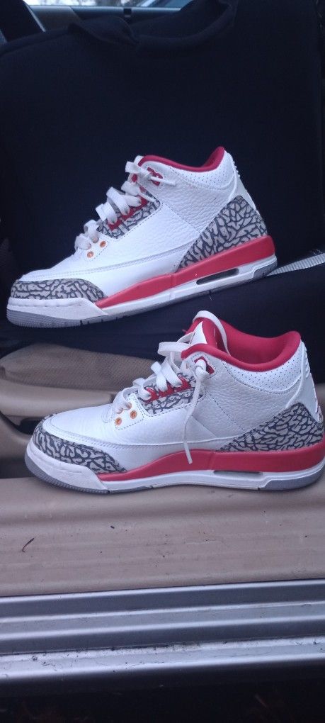 Jordan 3 Retro Cardinals