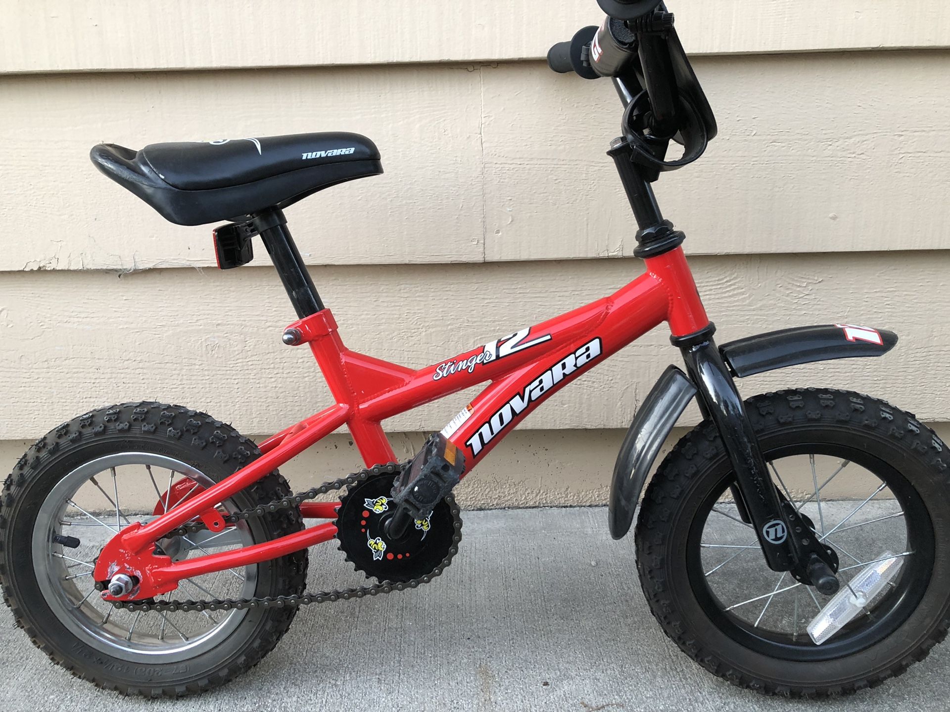 Novara 12 hotsell inch bike