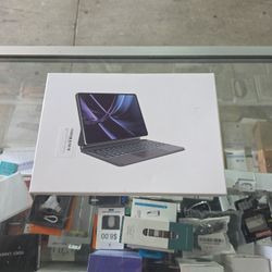 11 Pro Magic Keyboard- IPad 