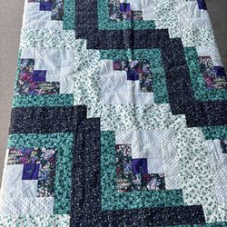 Vintage Homemade Quilt (44”x44”) - Great Condition!