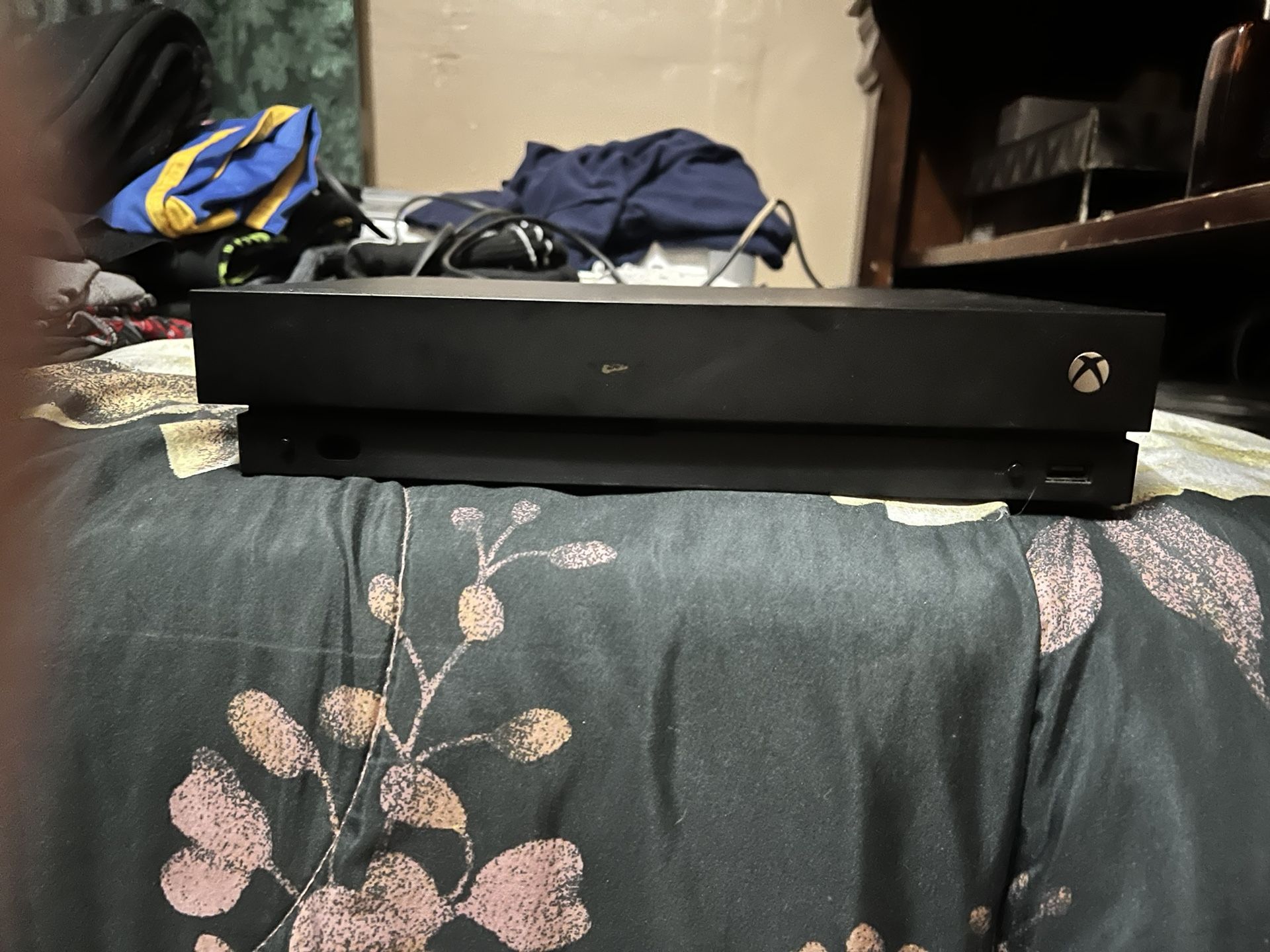 Xbox One X