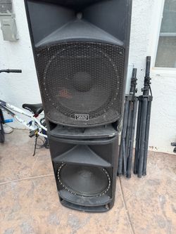 Party speakers LOUD