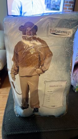 Wizard of Oz  Cowardly Lion Halloween Costume