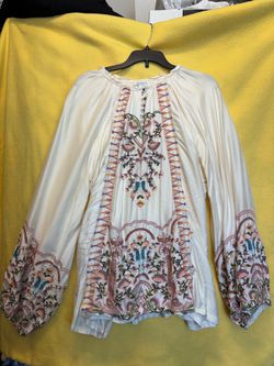 Lot Box of womens clothes