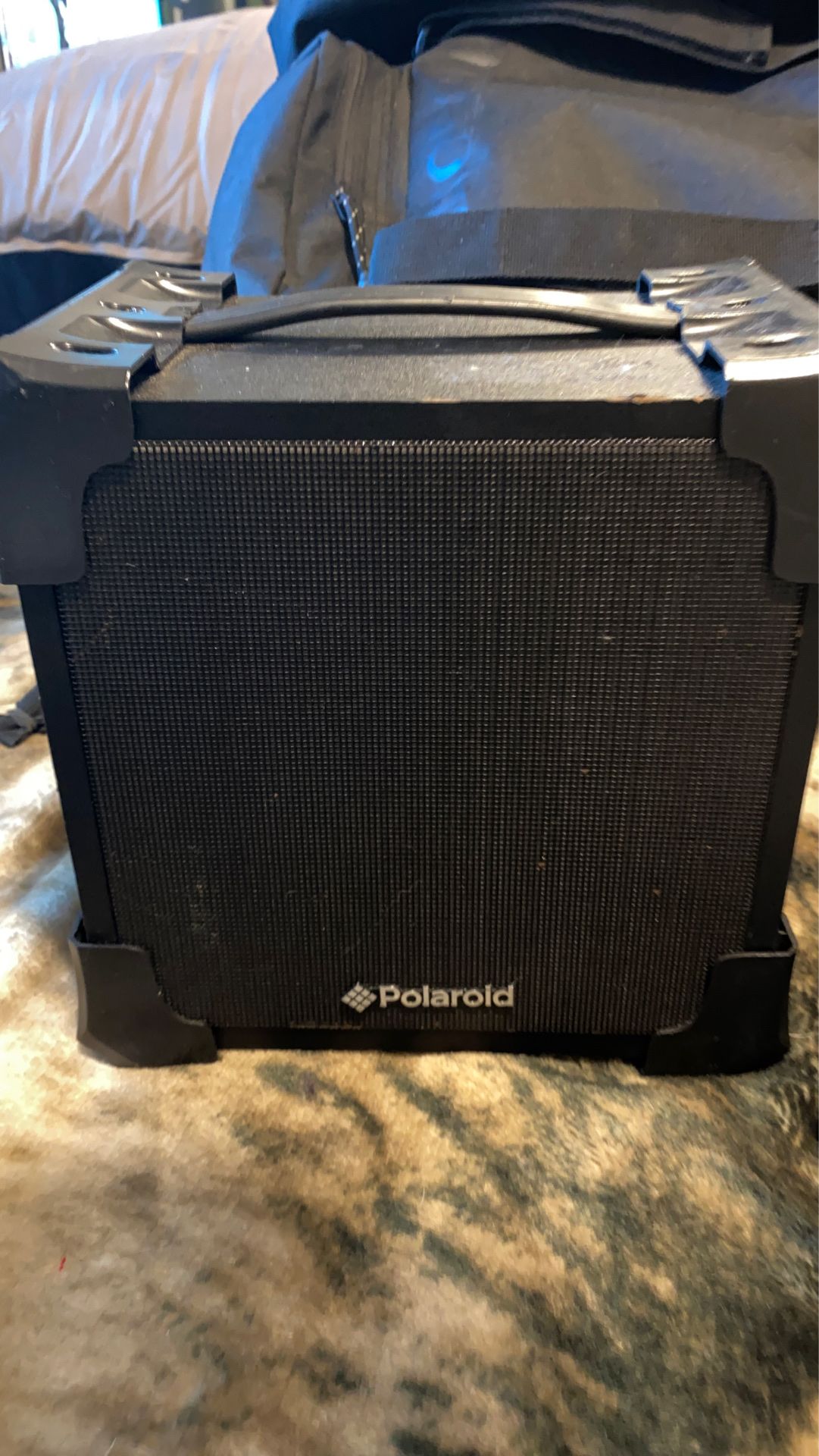 Polaroid Bluetooth speaker