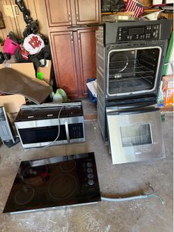 Kitchen cook top, microwave and double oven