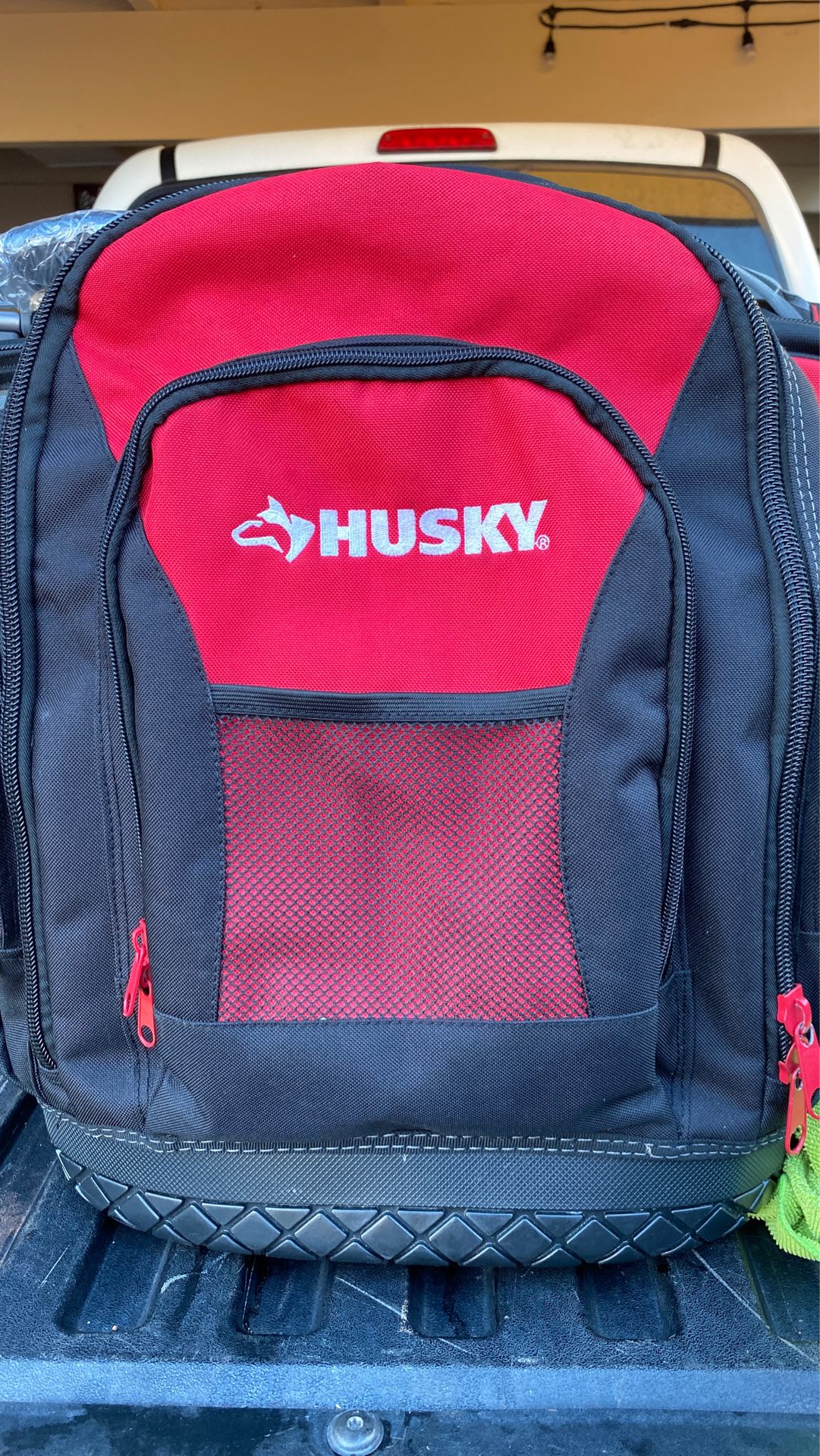 Husky back pack