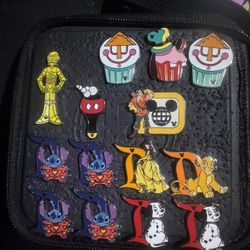 Disneyland Pin Trades Hidden Mickey Pins