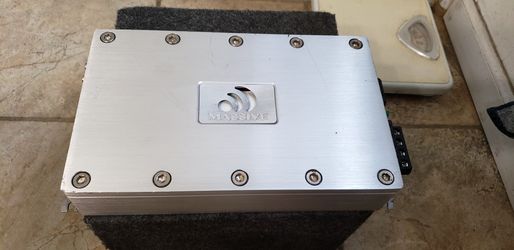 Massive Audio 800.4 Amp 4 channel