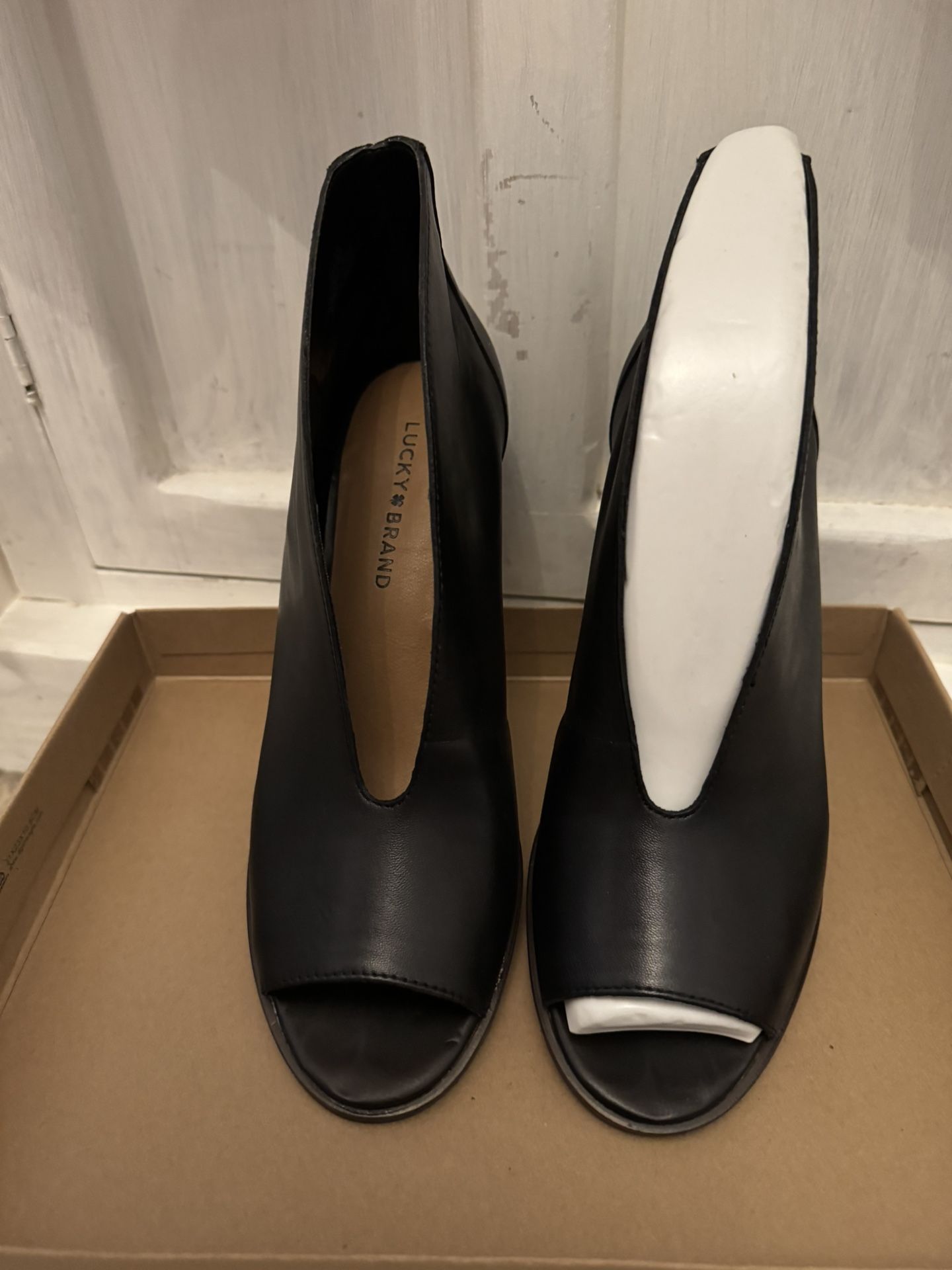 Lucky Brand  Black Leather peep toe boots