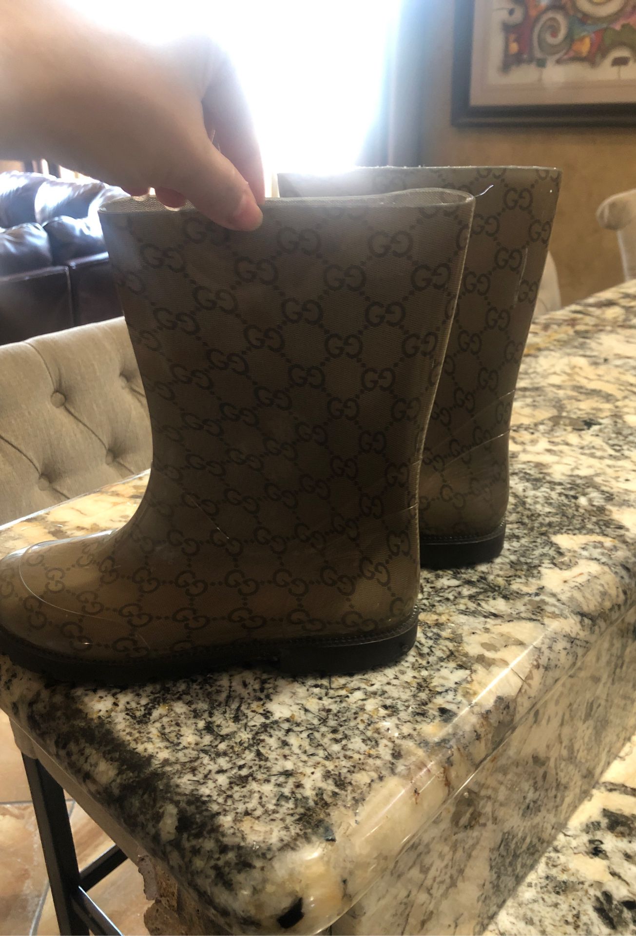Kids Gucci Boots size 33